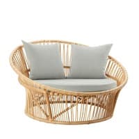 Love Nest w/Seat and Back Cushions