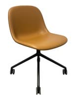 Muuto Fiber Swivel Guest Chair with Casters (Cognac/Black)